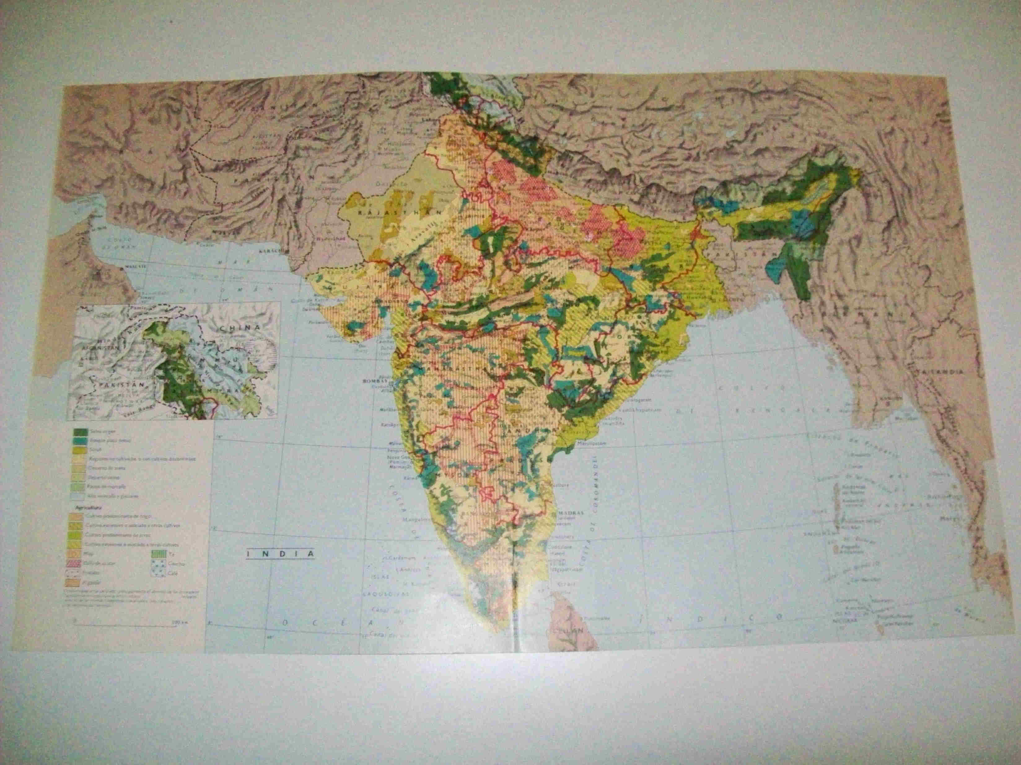 LAMINA LAROUSSE 70148: Mapa de la India