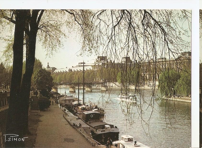 Postal 045324 : La Seine le pont des Arts et le palais du Louvre