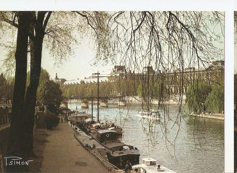 Postal 045324 : La Seine le pont des Arts et le palais du Louvre