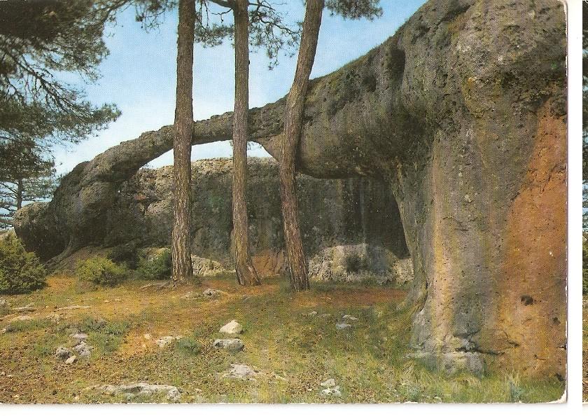 Postal 046198 : Cuenca. Ciudad Encantada. Lucha entre un cocodrilo y un elefante