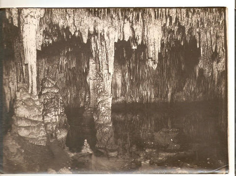 Postal 046754 : Interior de una cueva