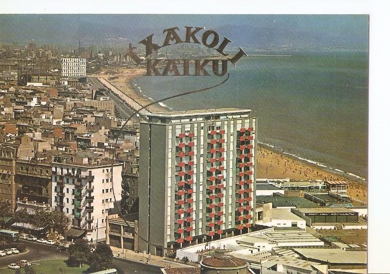 Postal 049905 : Barcelona. Playas de La Barceloneta