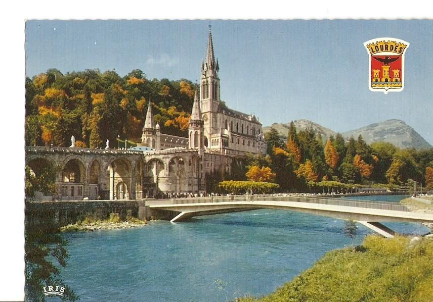 Postal 027850 : Lourdes, The Basilica and the gave