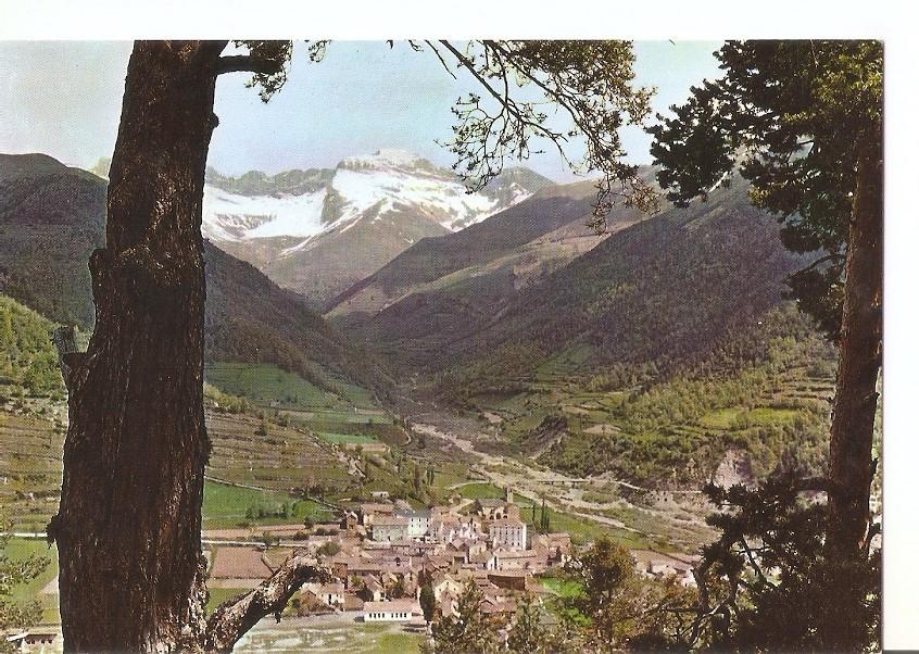 Postal 030892 : Linas de Broto-Pirineo Aragones. Vista general y macizo de Tendenera