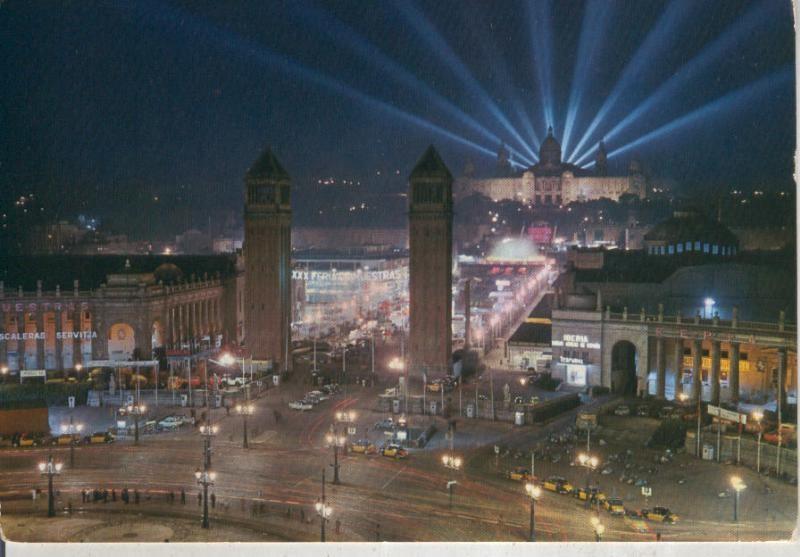 Postal 015910: Plaza España y Palacio Nacional de Barcelona