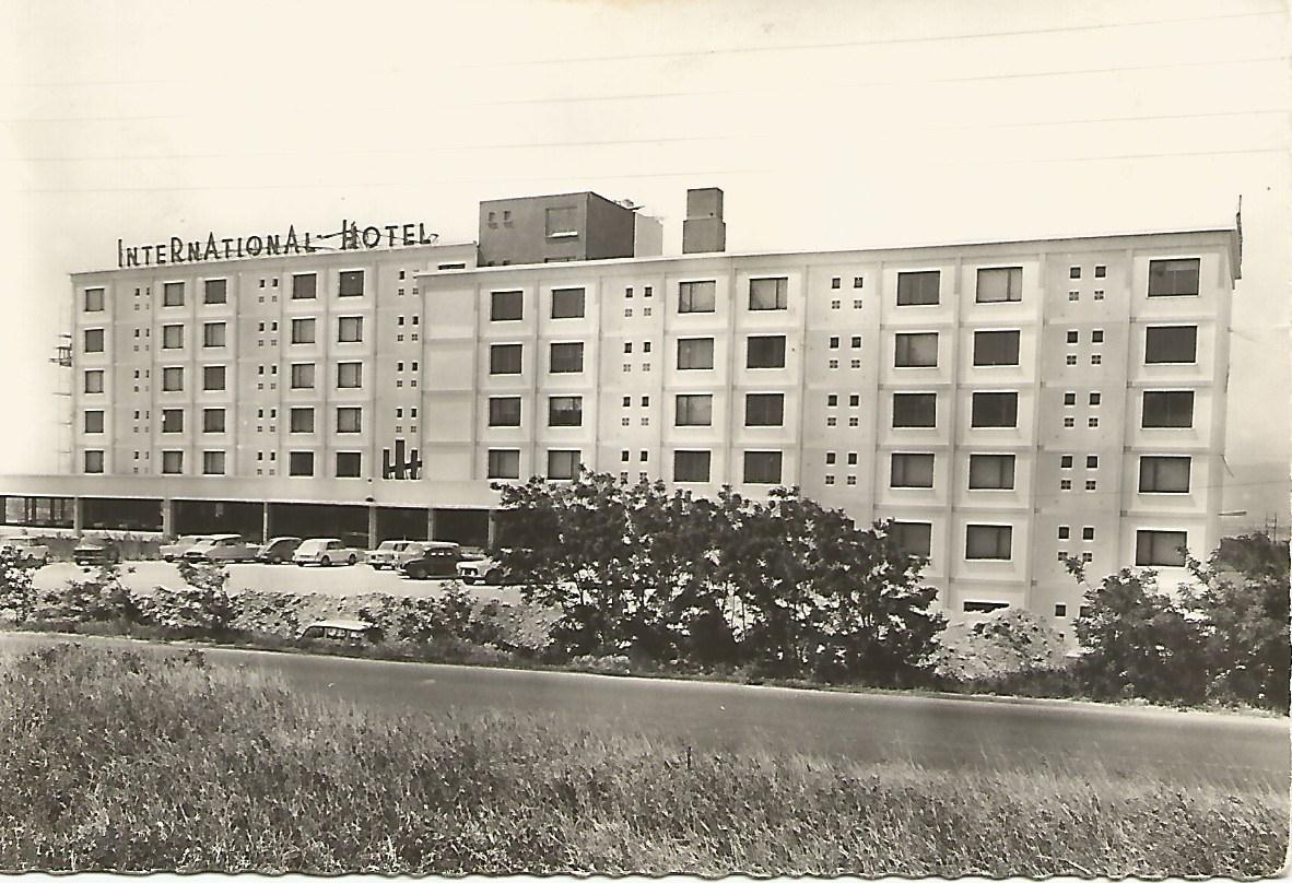 Postal 51192: MONTELIMAR - Hotel Internacional