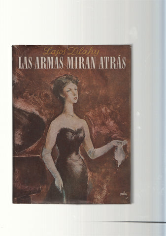 Las armas miran atras