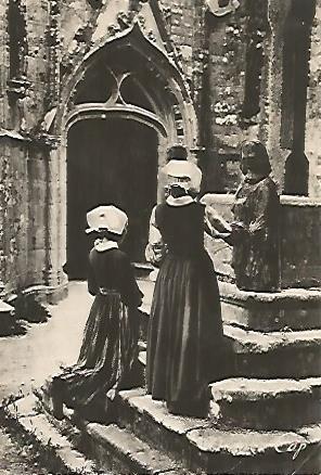POSTAL 17634: BRETONES