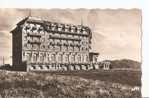 Postal 029114 : En Parcourant les Pyrenees, Luchon Superbargneres. LHôtel de Superbagneres
