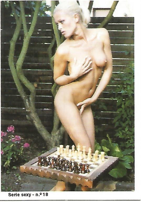 CALENDARIO PUBLICITARIO 00363: Ajedrez Serie Sexy no 18.