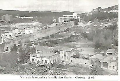 POSTAL 55035: Gerona. Vista del paseo arqueologico