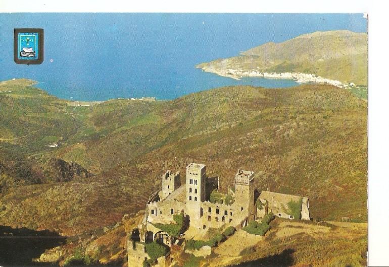 Postal 049998 : San Pedro de Roda. Al fondo Port de la Selva