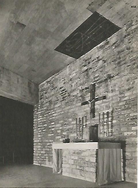 LAMINA 3576: Parroquia de la Coronacion. Vitoria (altar)