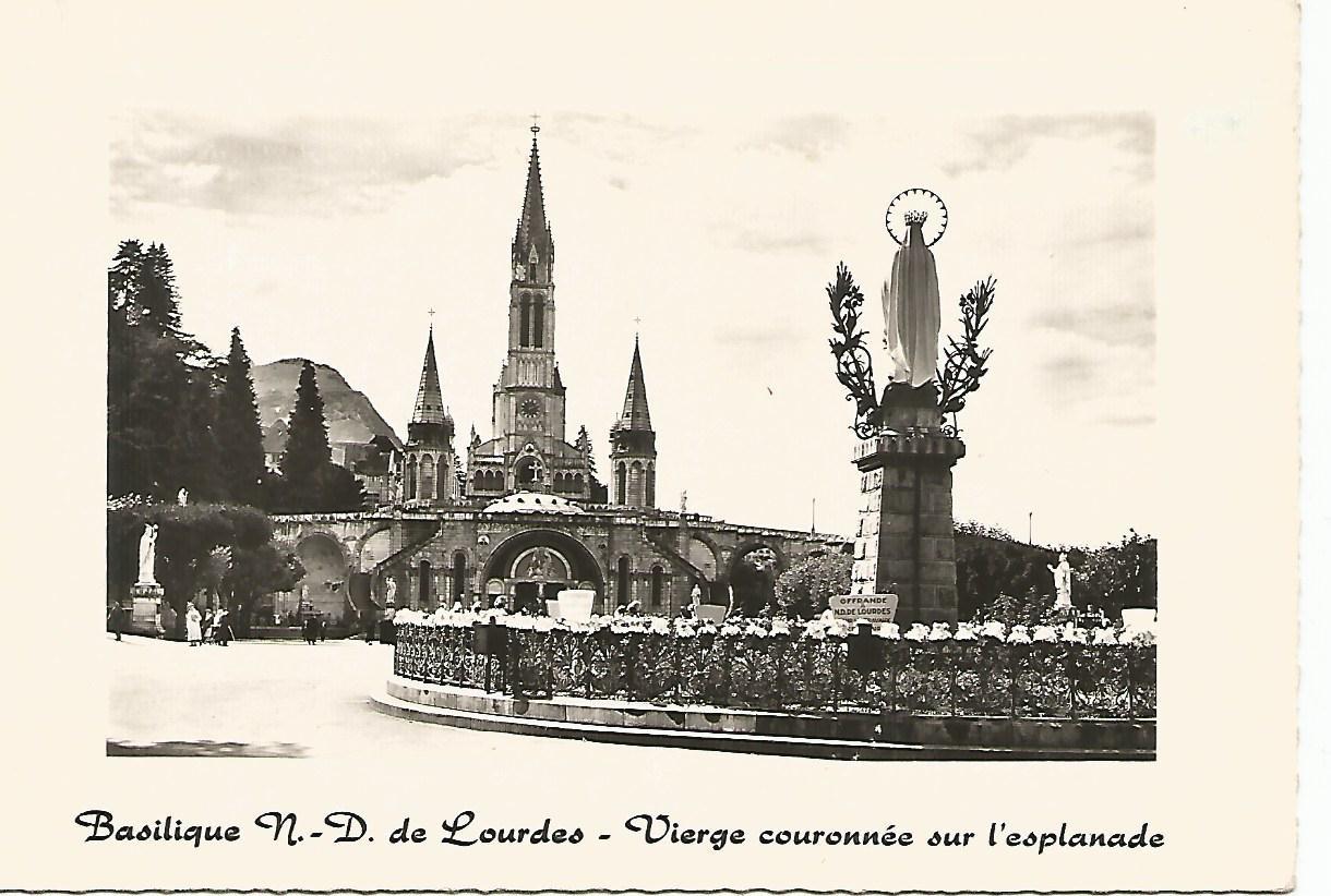 Postal 50607: LOURDES - Virgen coronada 