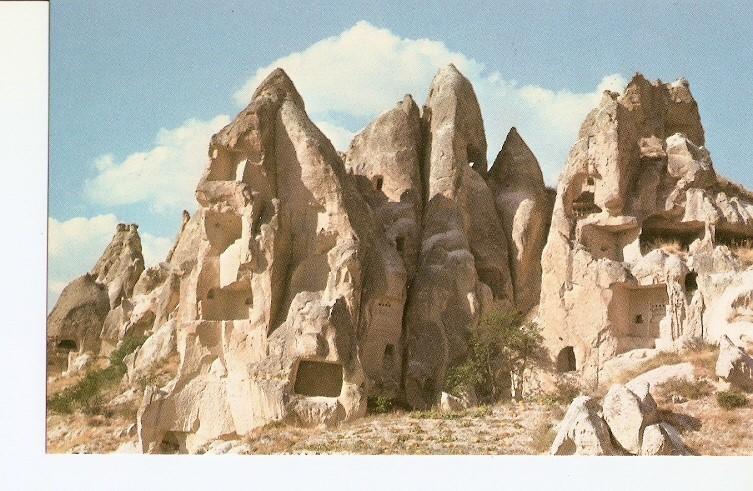 Postal 022786 : Carved houses in the rock, Kapadokya