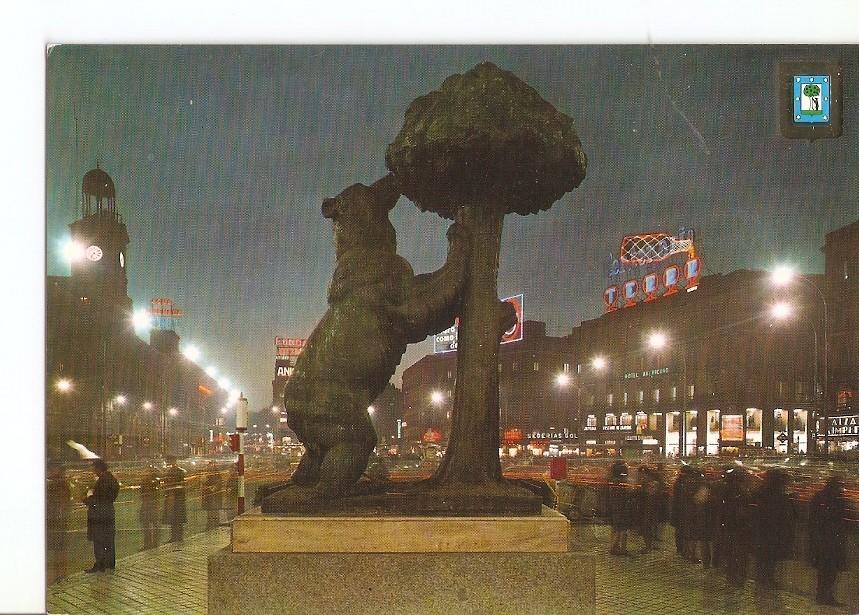 Postal 029642 : Madrid. Puerta del Sol. Monumento al Oso y el Madroño