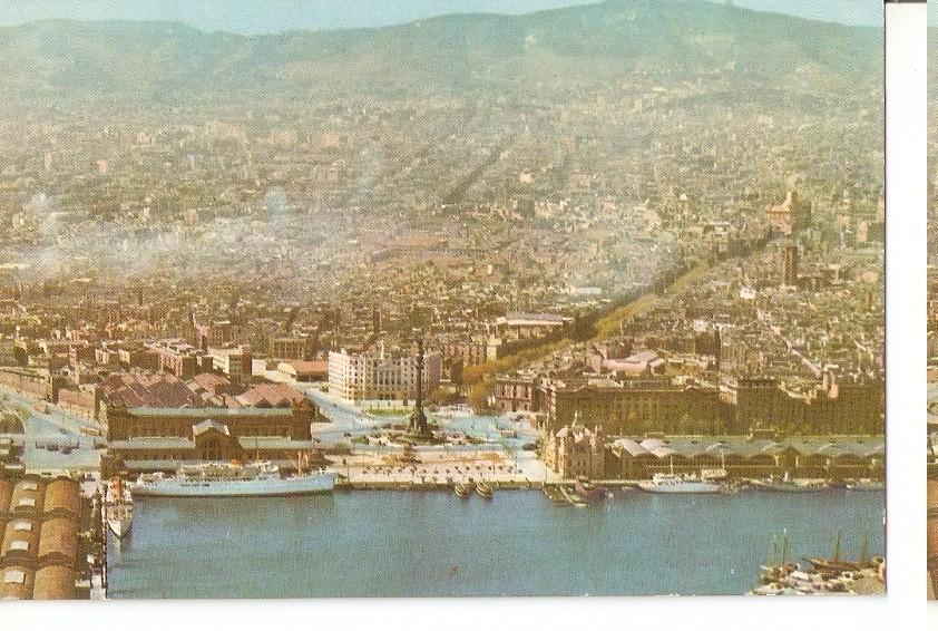 Postal 044524 : Barcelona. Vista aerea de la ciudad