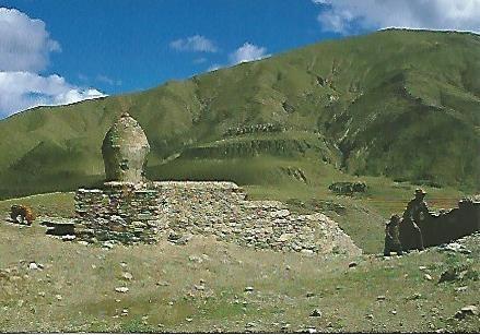 POSTAL 55753: TIBET. Tumba real en Zhe Dang