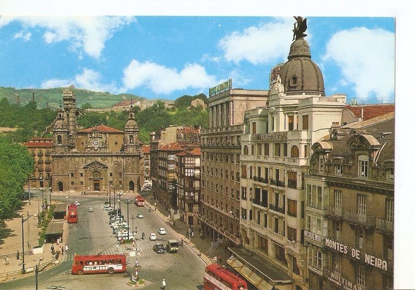 Postal 042335 : Bilbao. Arenal e iglesia de San Nicolas