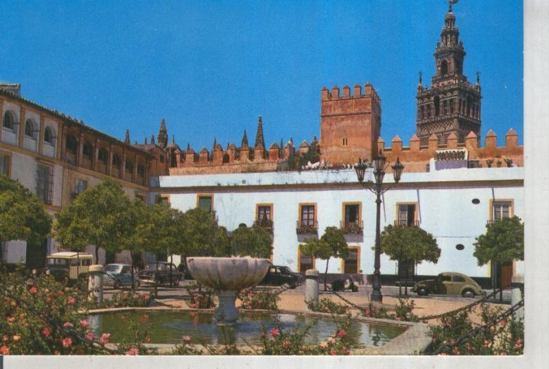 Postal 015777: Patio banderas, Alcazar y Giralda de Sevilla
