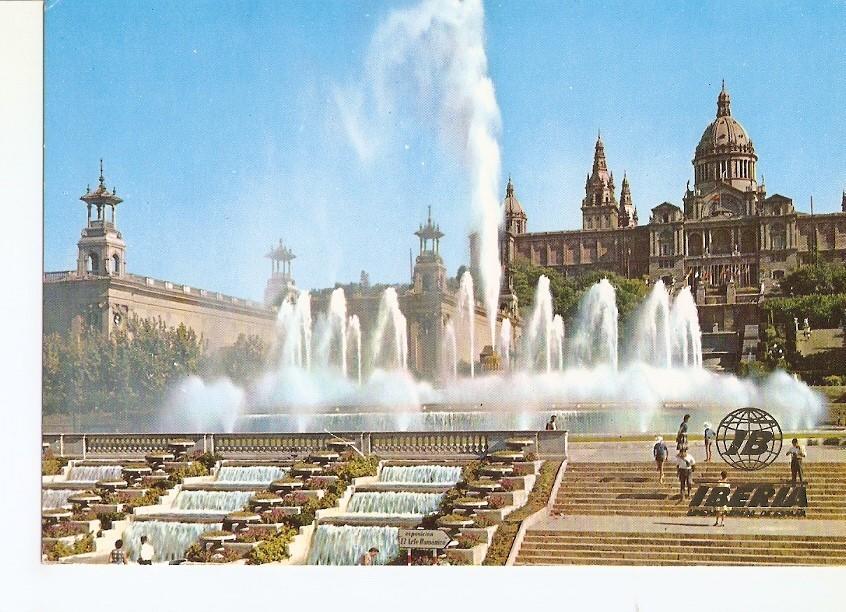 Postal 033764 : Barcelona. Fuente Monumental y Palacio Nacional de Montjuic