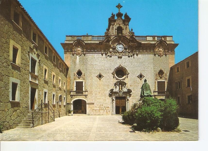 Postal 041113 : Santuari de Lluc (Mallorca). Atri de la Basilica