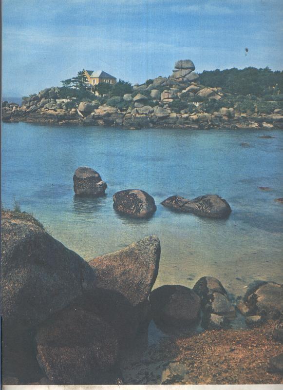 Lamina: La Bretagne: Ploumanach; Les Rochers