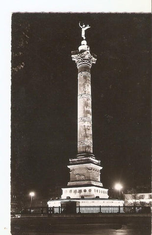 Postal 028322 : Paris - La Bastille (Colonne de Juillet) illuminee
