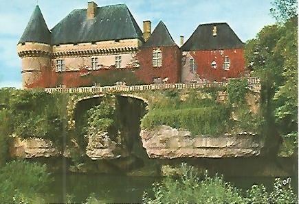 POSTAL 52926: THONAC. CHATEAU DE LOSSE