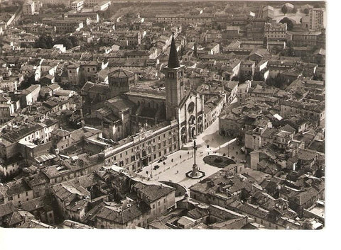 Postal 026942 : Piacenza dallAereo, piazza Duomo e Cattedrale