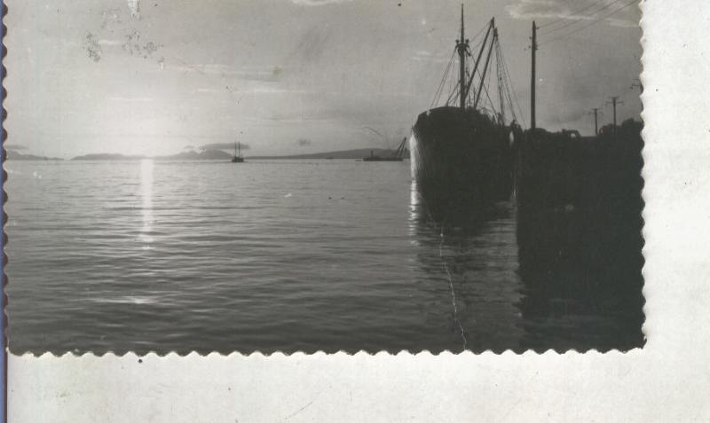 Postal 013948: Puesta de sol sobre las islas Cies de Vigo 