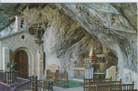 Postal 012892: Virgen en la Cueva (Covadonga)
