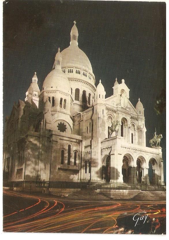 Postal 045057 : La basilique du Sacre-Coeur vue de nuit