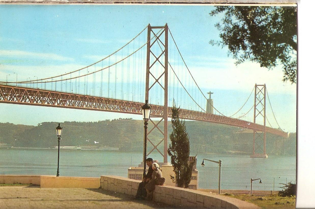 Postal 038347 : Lisboa - Portugal. Bridge across the Tagus River