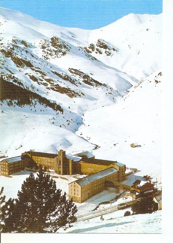 Postal 041929 : Santuari de Nuria. Pirineu Catala. Vista general