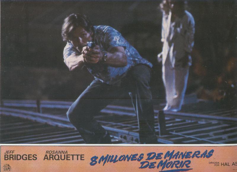 Caratula cine: 8 millones de maneras de morir, un film de Hal Ashby, numerada 03 en trasera