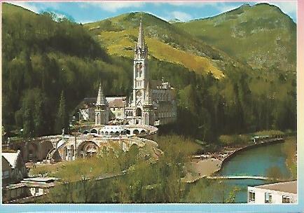 POSTAL 17915: Basilica de Lourdes