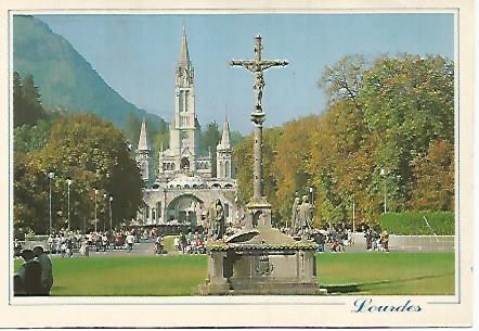 POSTAL 17939: LOURDES. Calvario Breton
