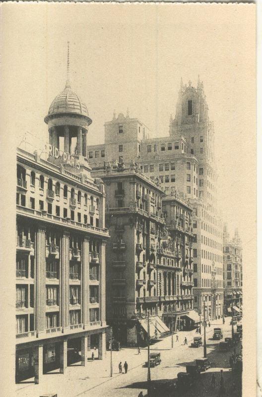 Postal B/N 0215 : Avenida de Pi y Margell de Madrid
