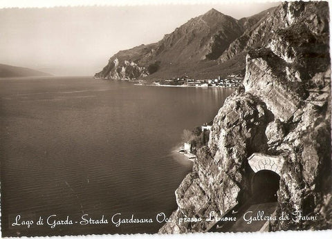 Postal 035686 : Lago di Garda - Strada Gardesana - Galleria dei Fauni