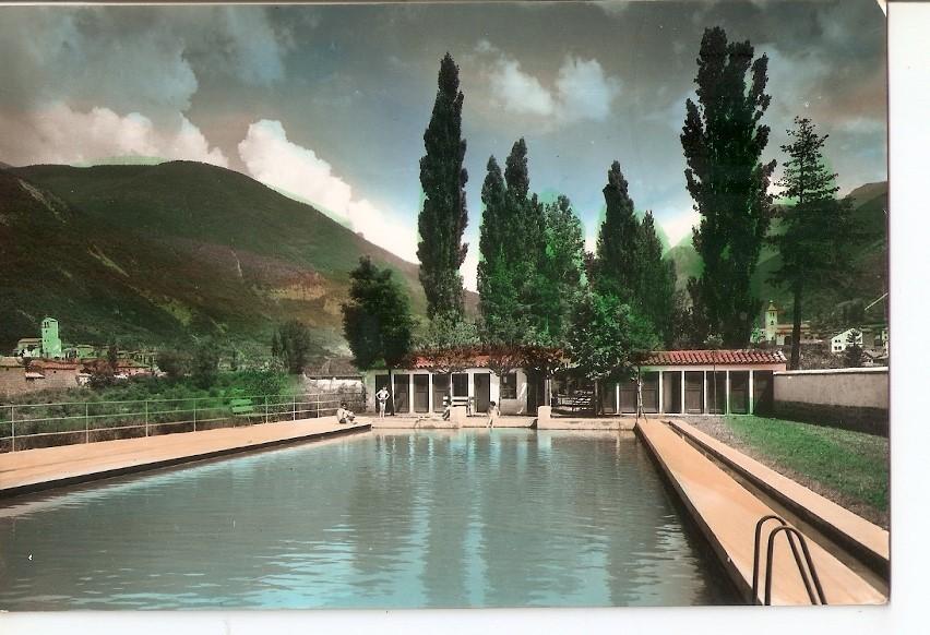 Postal 036593 : Biescas (Valle de Tena). Piscina