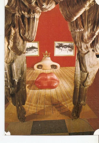 Postal 037503 : La cara de Mae West utilizada como salon