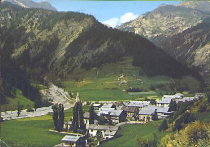 POSTAL 61125: Les Hautes Alpes – Arvieux