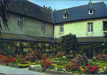 POSTAL 61218: Roscoff casa con jardin