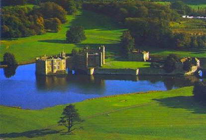 POSTAL 61281: Castillo de Leeds panorama