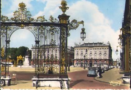 POSTAL 61304: Plaza y hotel