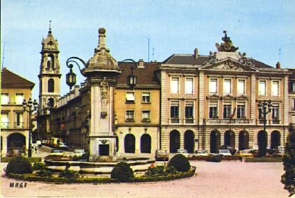 POSTAL 61384: Plaza con fuente