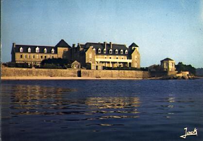 POSTAL 61404: Mansion en rio