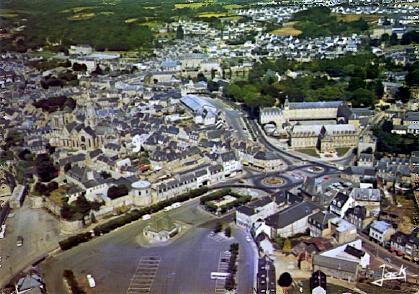 POSTAL 61444: Guingamp vista aerea