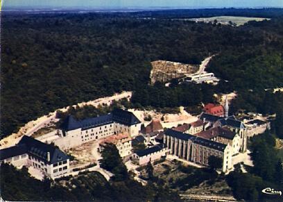 POSTAL 61498: Abadia vista aerea
